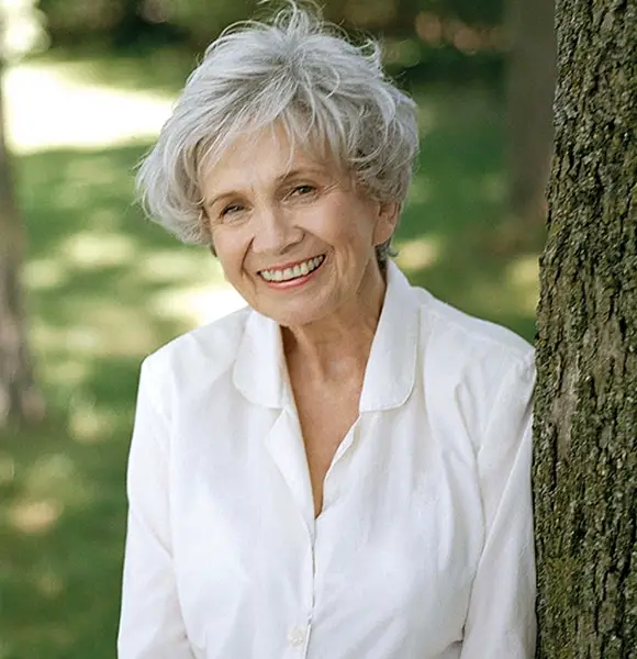 "Master Of The Contemporary Short Story" Alice Munro, Who Won Nobel ...